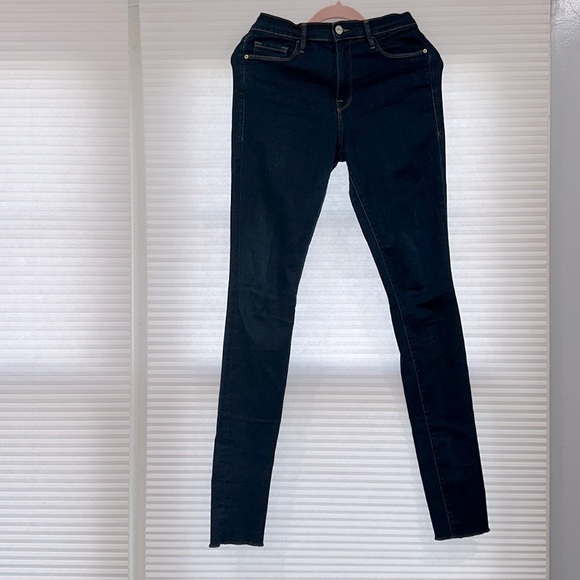 Skinny Jeans with raw hem by FRAME Size 28. - Picture 4 of 12